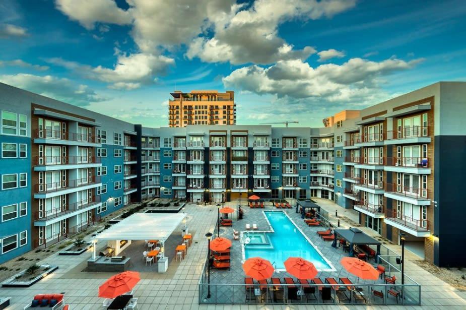 Cozysuites Phx Roro Gym, Pool, Pets, Parking! #9 피닉스 외부 사진
