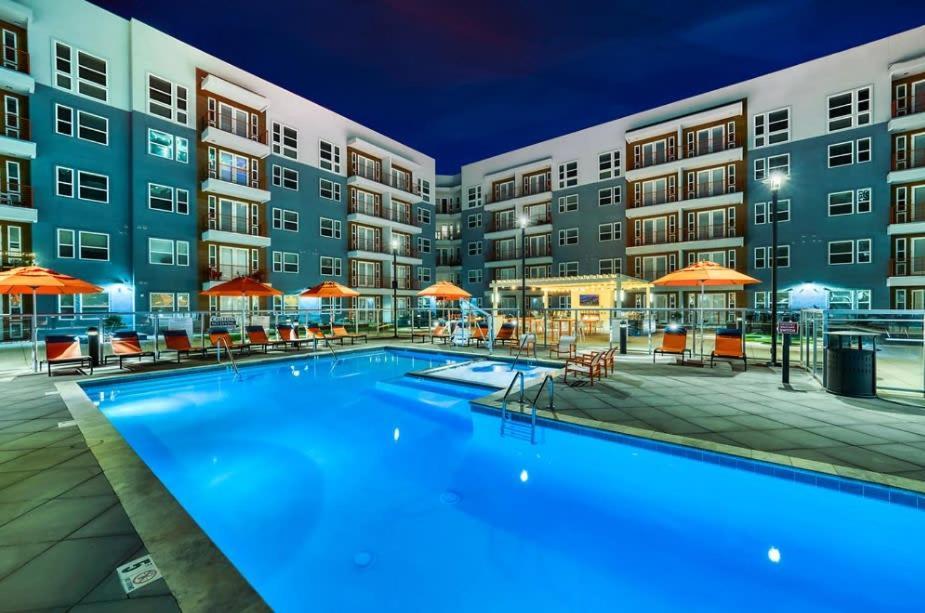 Cozysuites Phx Roro Gym, Pool, Pets, Parking! #9 피닉스 외부 사진