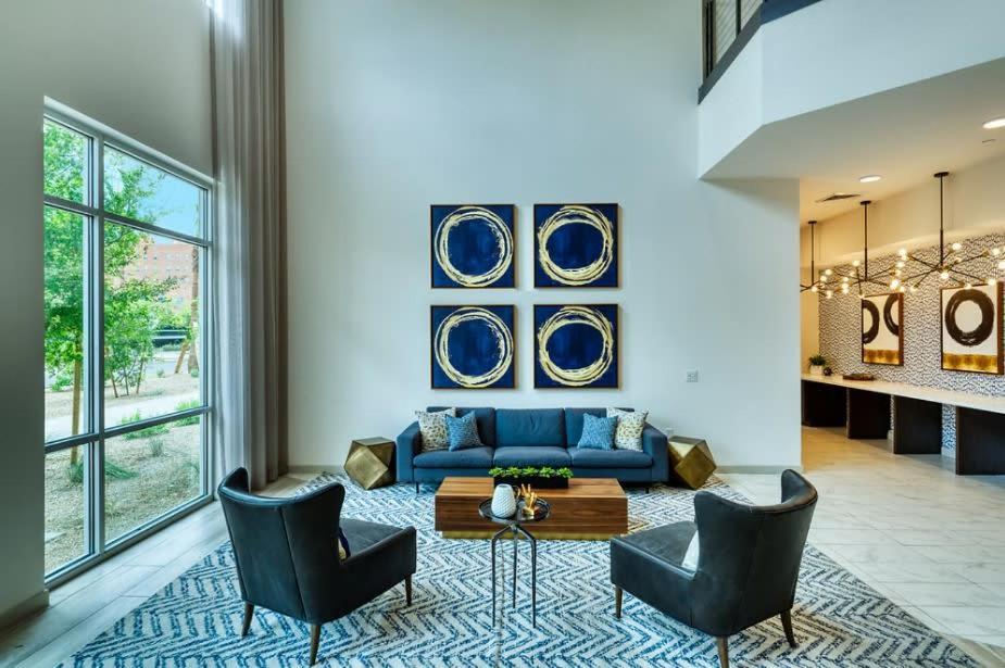 Cozysuites Phx Roro Gym, Pool, Pets, Parking! #9 피닉스 외부 사진
