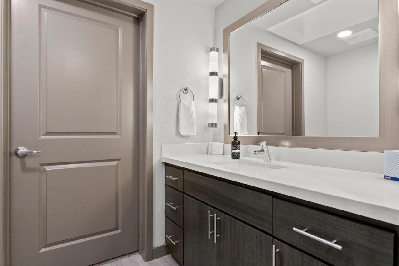 Cozysuites Phx Roro Gym, Pool, Pets, Parking! #9 피닉스 외부 사진
