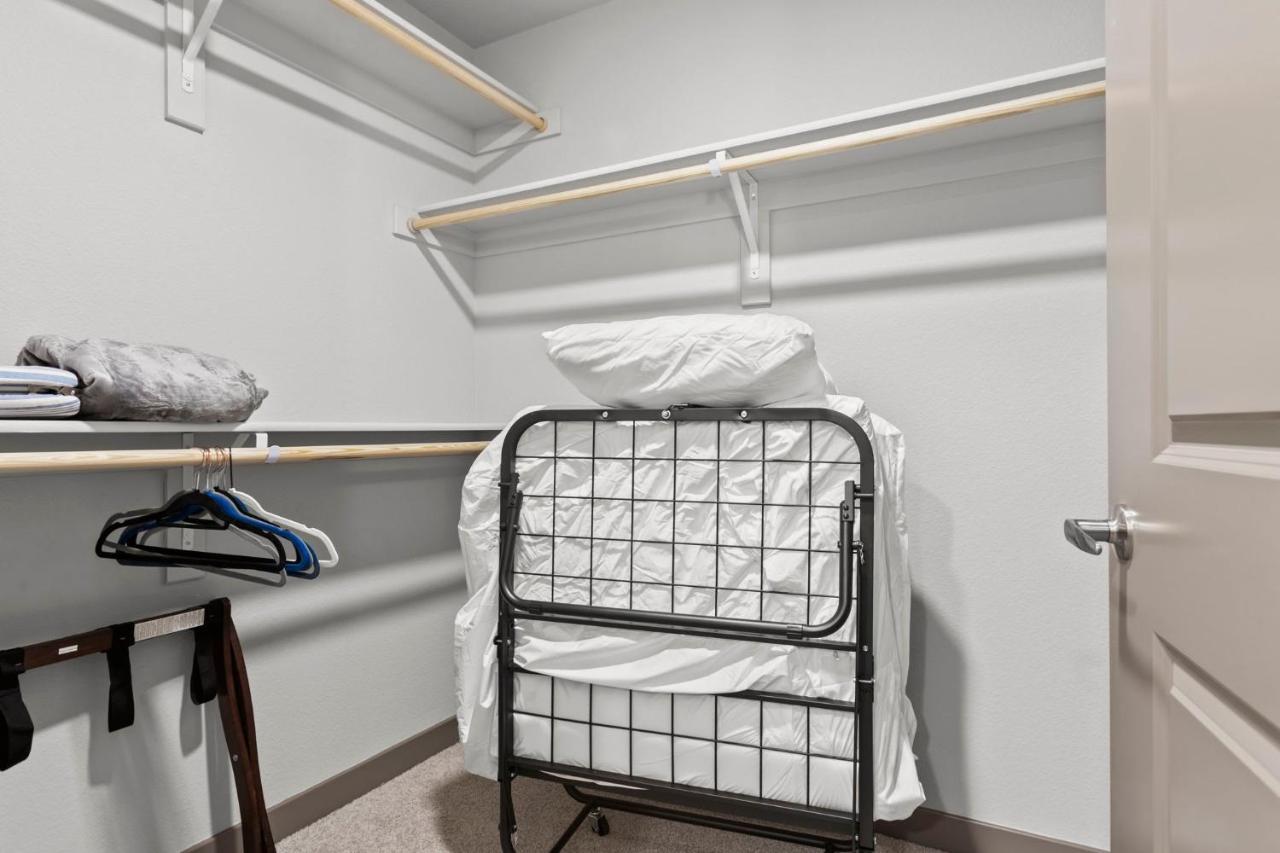 Cozysuites Phx Roro Gym, Pool, Pets, Parking! #9 피닉스 외부 사진