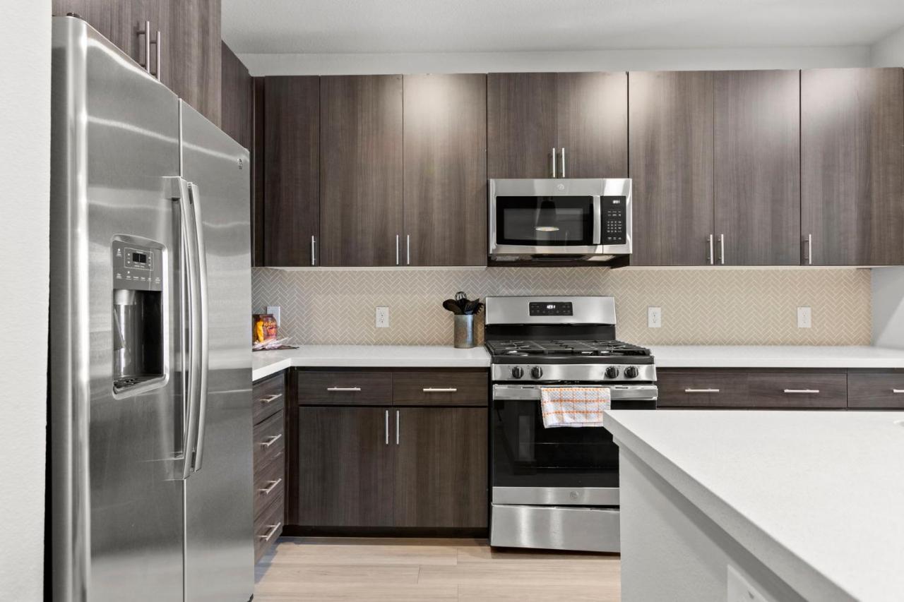 Cozysuites Phx Roro Gym, Pool, Pets, Parking! #9 피닉스 외부 사진